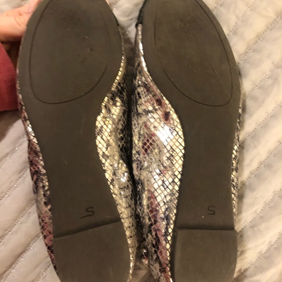 Tory Burch Snakeskin Flat - Picture 3 of 8